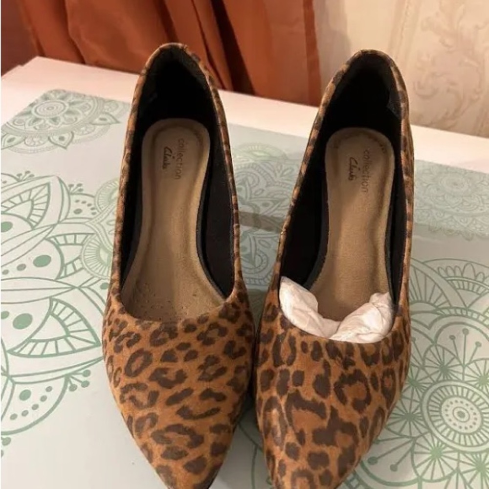 𝅺CLARK’S Collection By Clark’s Linvale Jerica Leopard Pumps NWT